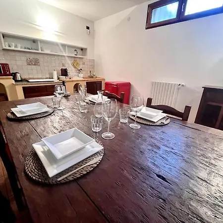 Per 4 - Linea Rossa Precotto E Gorla Apartment *